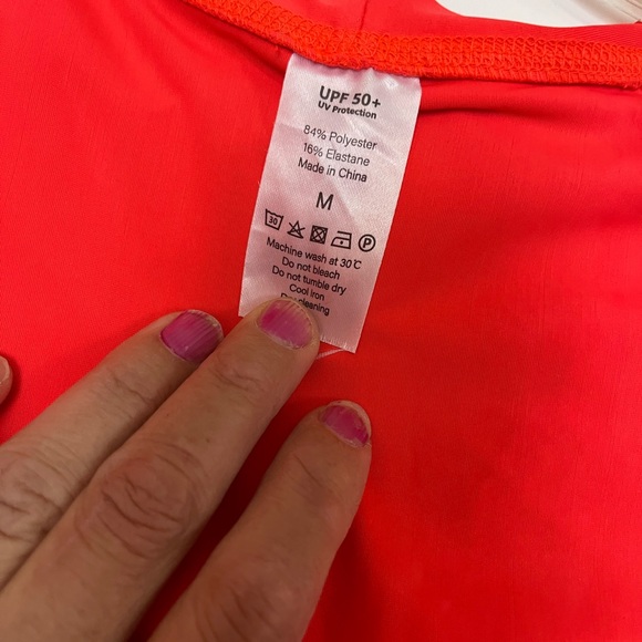 UPF 50 hoodie - Picture 3 of 3